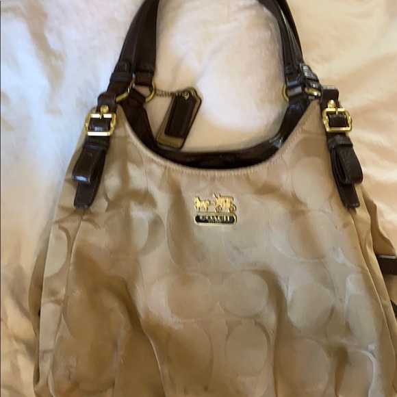 Coach Soho Lynn Hobo Bag - Picture 1 of 5